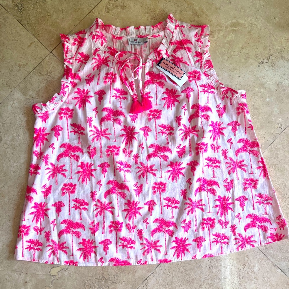 Vineyard Vines Palms & Plumeria ruffle top